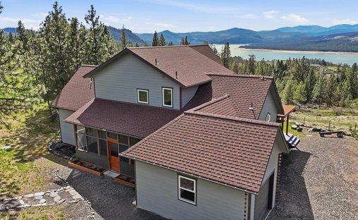House in Fruitland, Washington, United States 1
