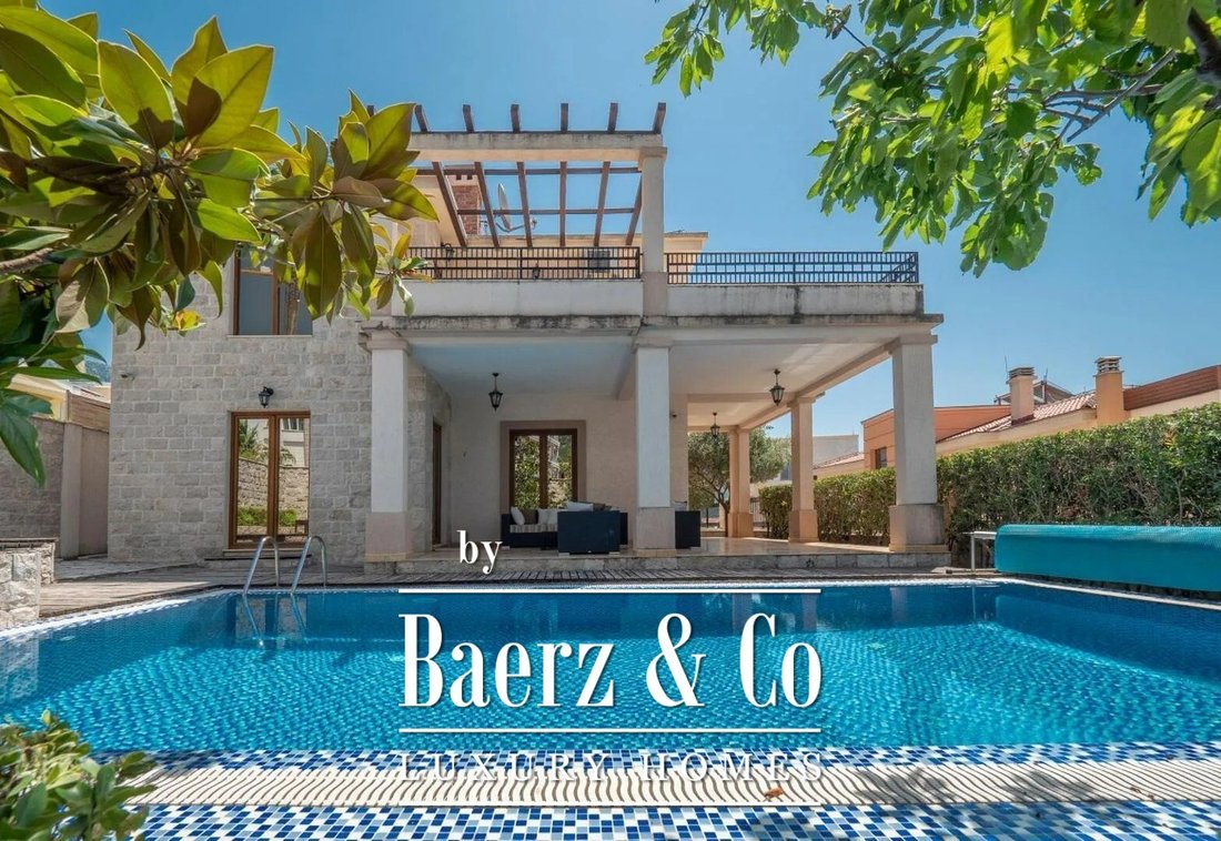 Villa in Podostrog, Budva Municipality, Montenegro 1 - 17612872