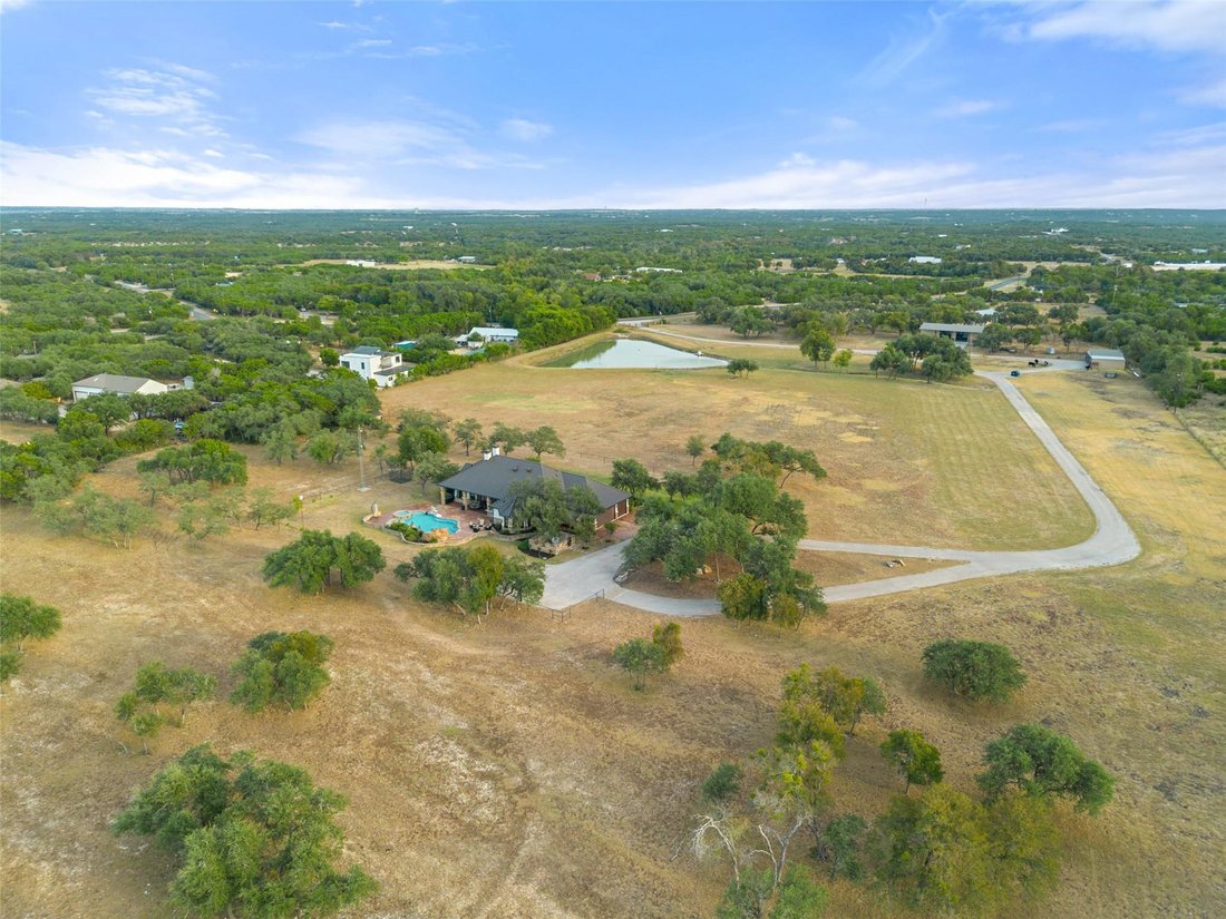 House in Leander, Texas, United States 3 - 17611597