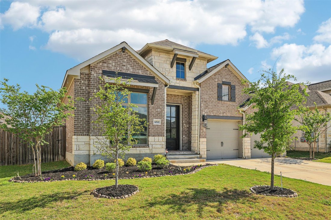 House in Coupland, Texas, United States 3 - 17613228