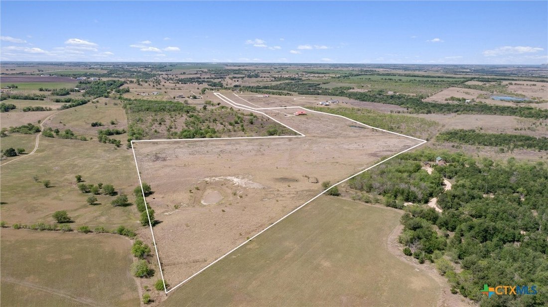 House in Thrall, Texas, United States 2 - 17601373