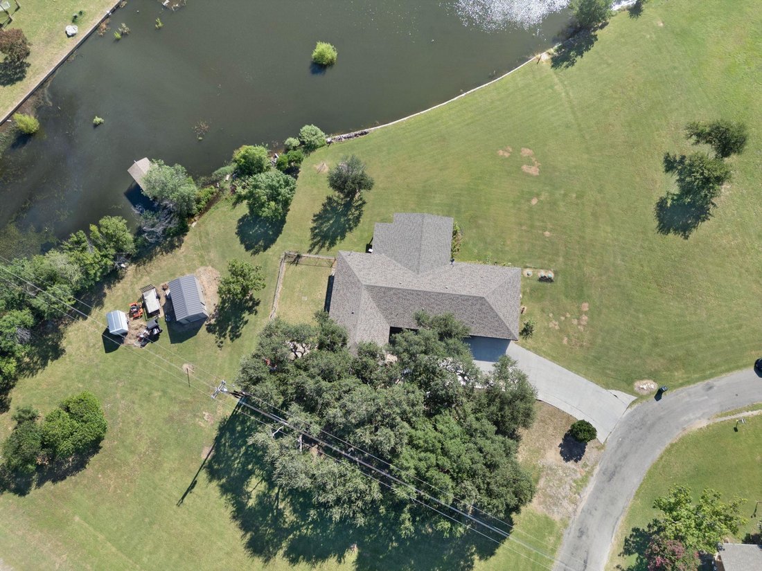 House in Buchanan Dam, Texas, United States 4 - 17611407