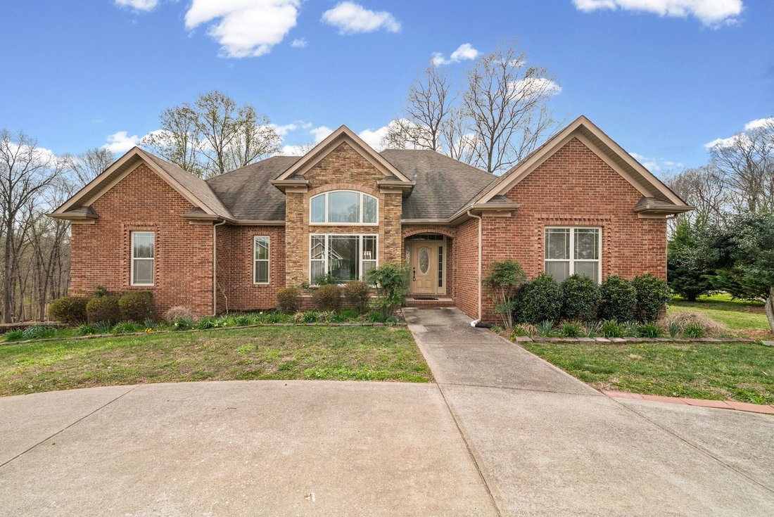 House in Clarksville, Tennessee, United States 1 - 17607165