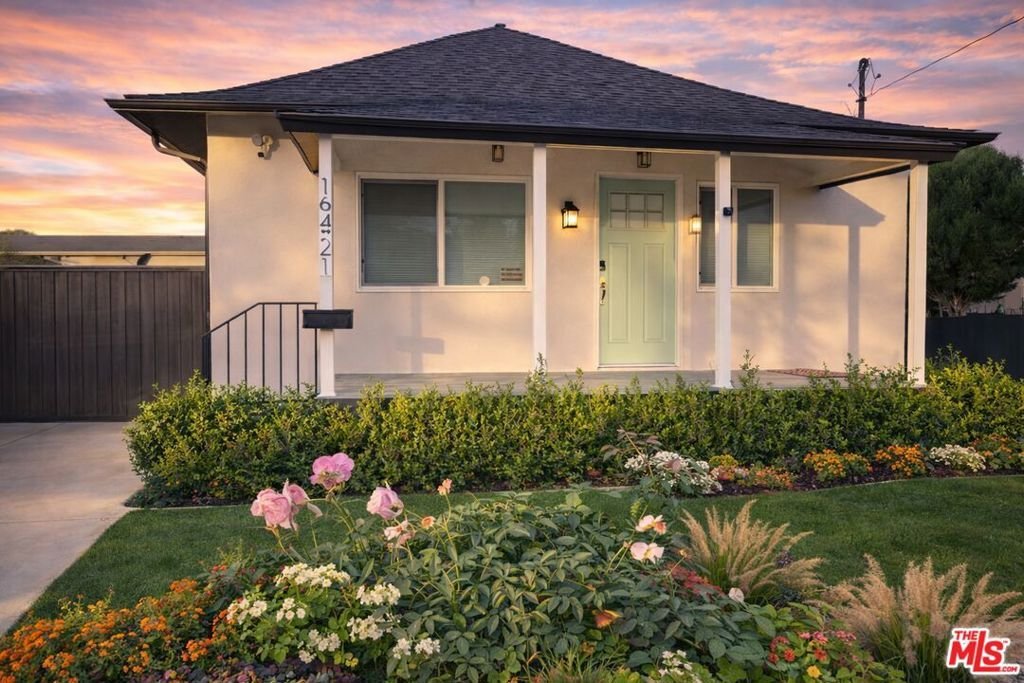 House in Gardena, California, United States 2 - 17606324