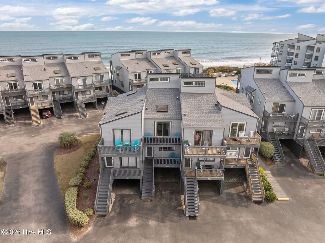 Townhouse in North Topsail Beach, North Carolina, United States 1 - 17605259