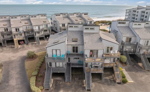 Townhouse in North Topsail Beach, North Carolina, United States 1