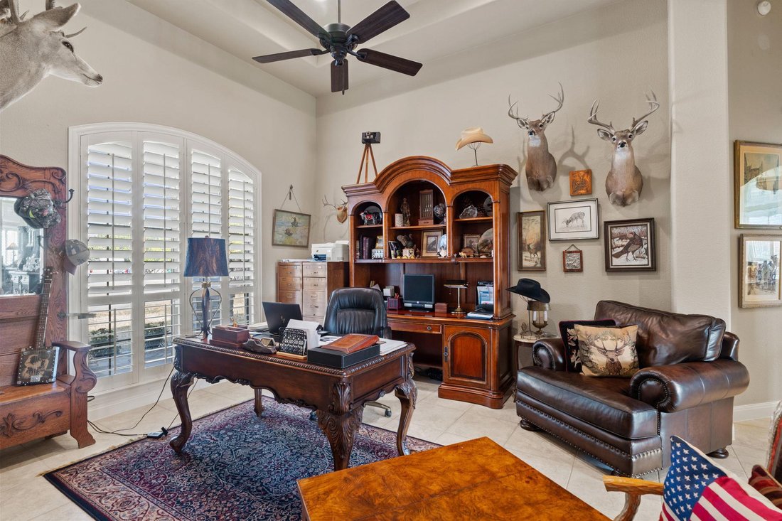 House in Burnet, Texas, United States 5 - 17613362