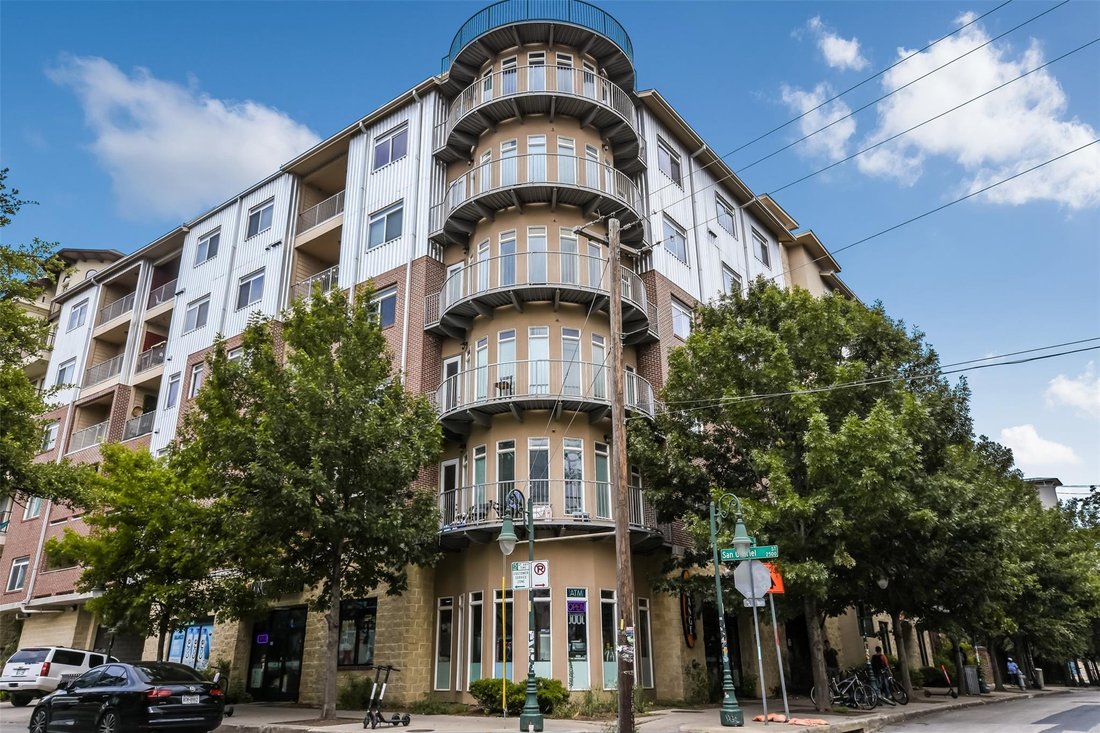 Condo in Austin, Texas, United States 1 - 17608970
