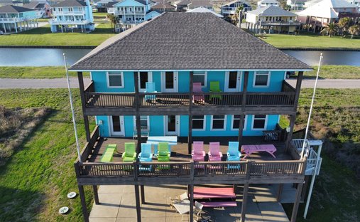 House in Bolivar Peninsula, Texas, United States 1