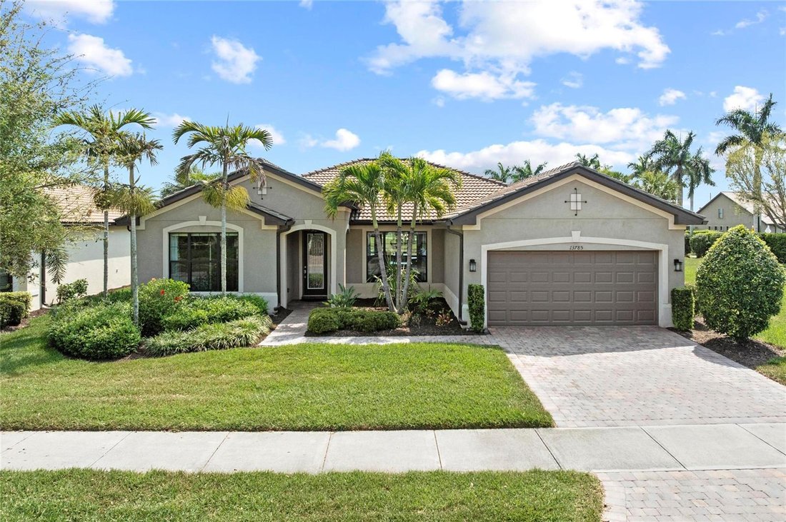 House in Venice, Florida, United States 1 - 17604075