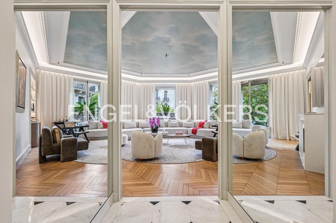 Apartment in Chaillot, Paris 16e Arrondissement, Paris 1 - 16564298