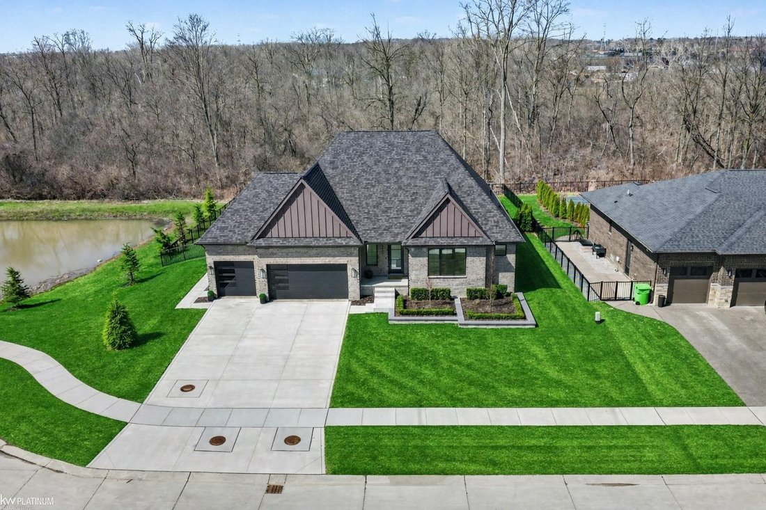House in Washington, Michigan, United States 1 - 17598511