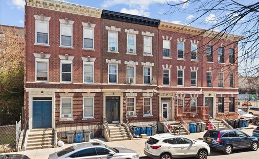 Yonkers, New York, United States 1