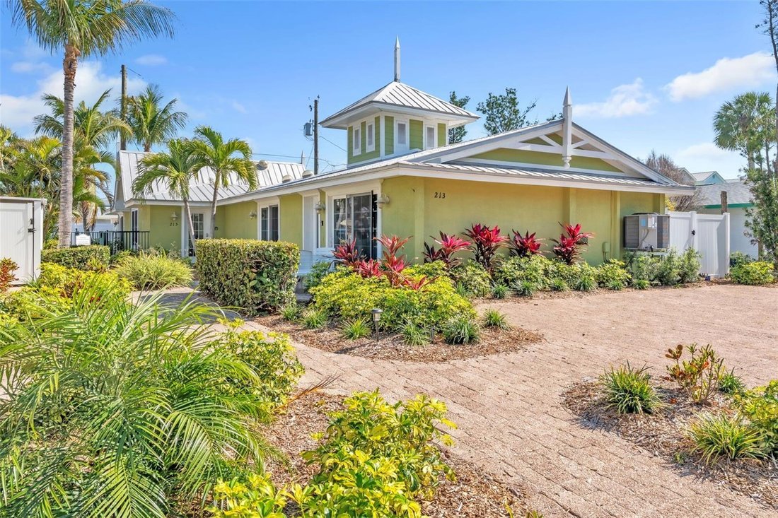 Condo in Holmes Beach, Florida, United States 2 - 17603571