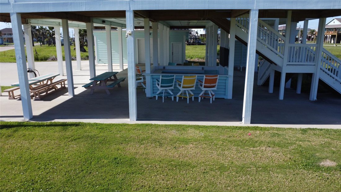 House in Bolivar Peninsula, Texas, United States 4 - 17611223