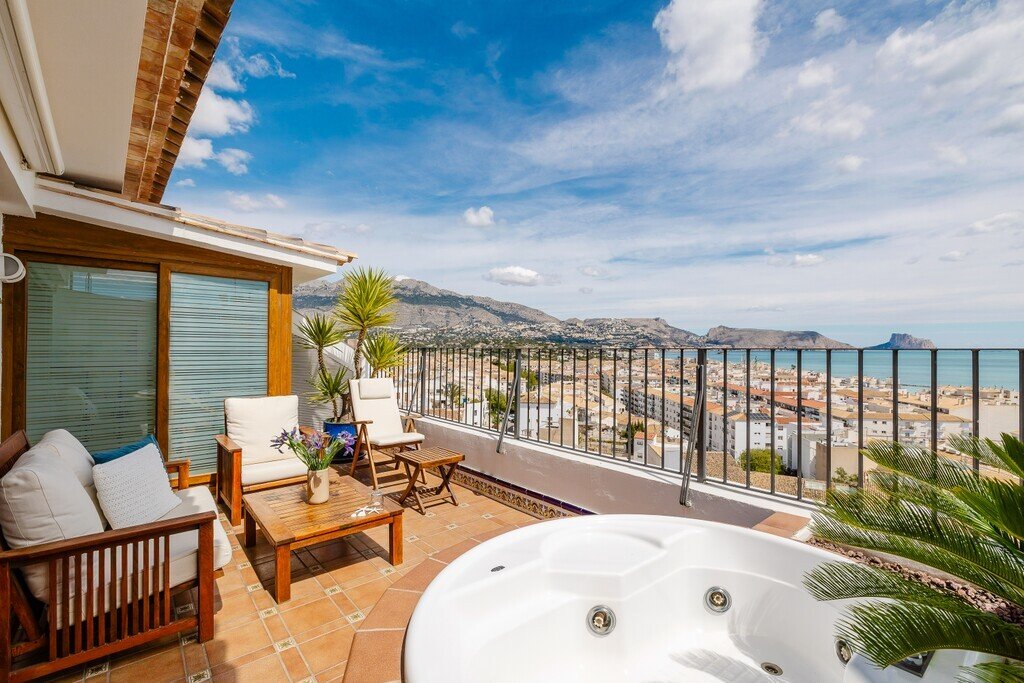 Villa in Altea, Valencian Community, Spain 2 - 17612526