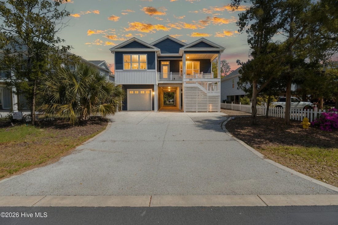 House in Oak Island, North Carolina, United States 3 - 17613463
