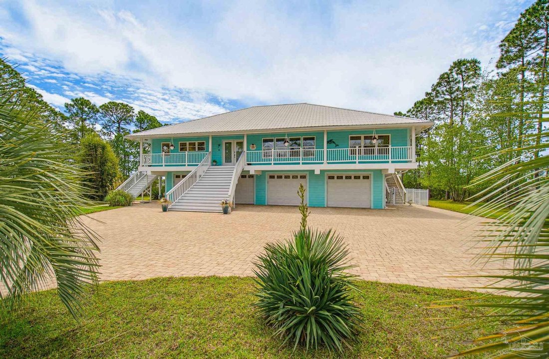 House in Milton, Florida, United States 4 - 17598757