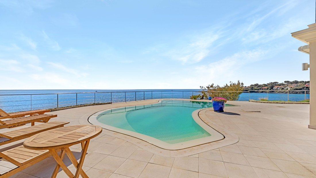 House in Les Issambres, Roquebrune-sur-Argens, France 3 - 17612618