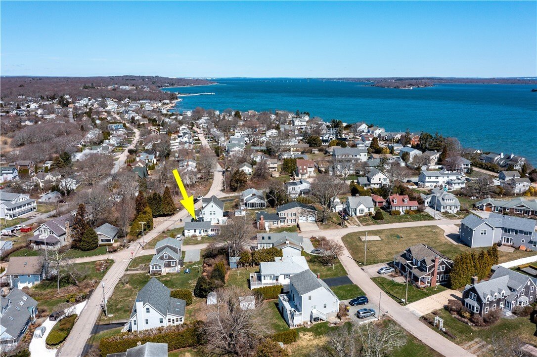 House in Narragansett, Rhode Island, United States 3 - 17599225