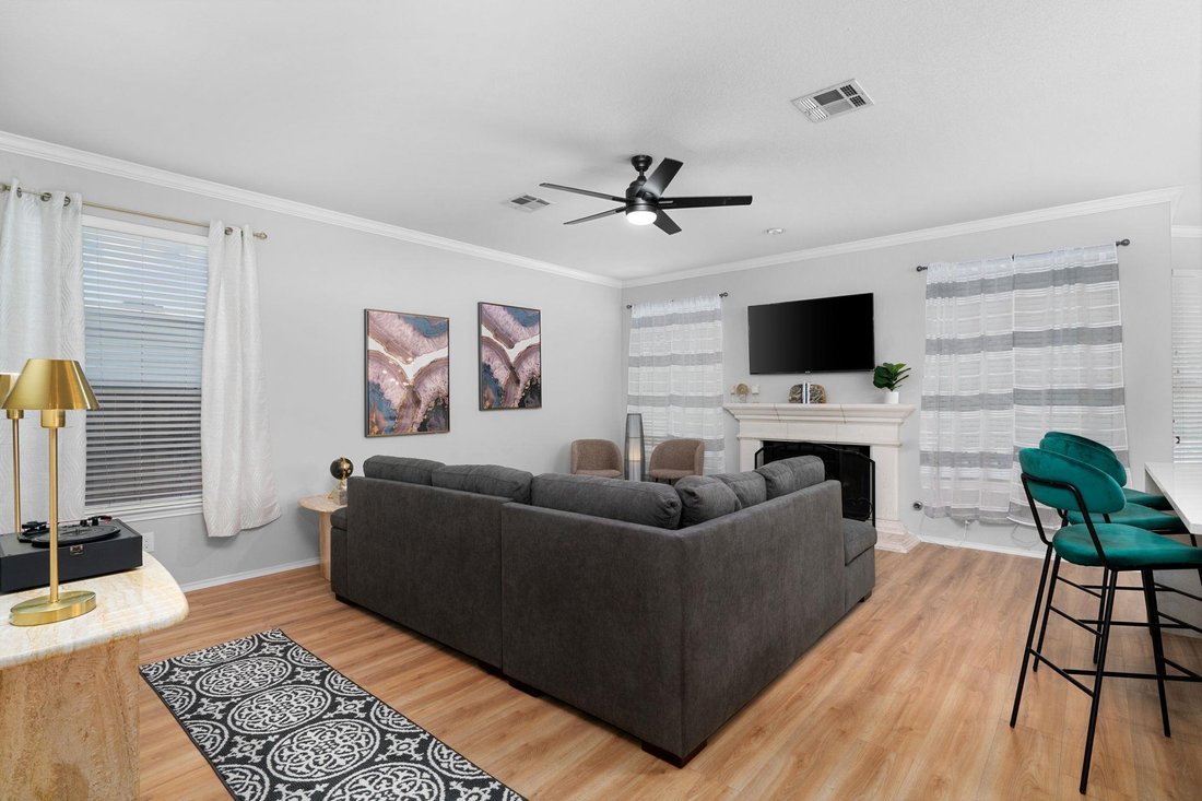 House in Pflugerville, Texas, United States 3 - 17610177