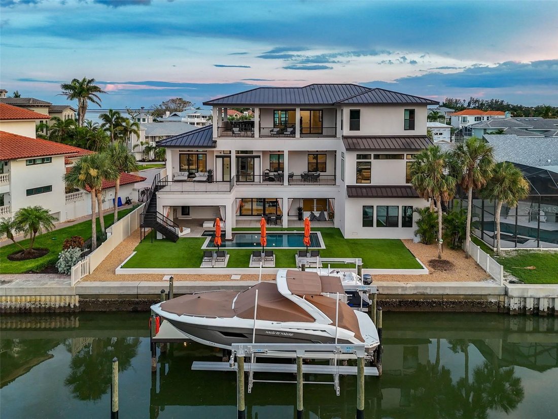 House in St. Petersburg, Florida, United States 1 - 17178698
