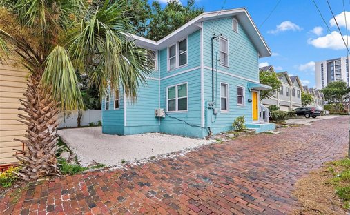House in St. Petersburg, Florida, United States 1
