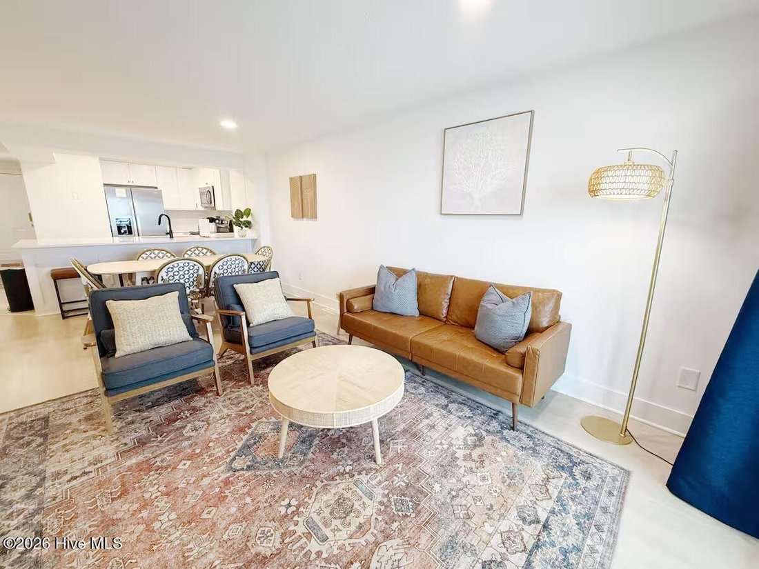 Condo in Kure Beach, North Carolina, United States 1 - 17606240
