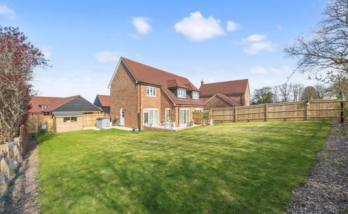 House in Wisborough Green, England 1