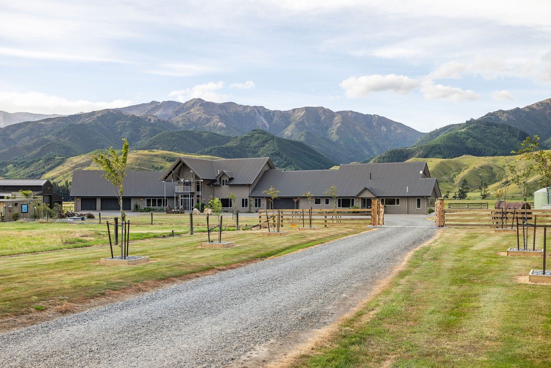 House in Hanmer Springs, Canterbury, New Zealand 1 - 17612620