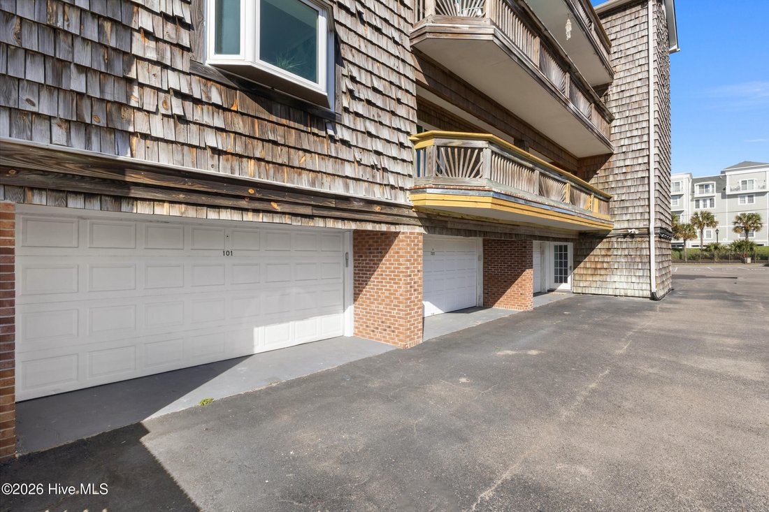 Condo in Carolina Beach, North Carolina, United States 2 - 17606607