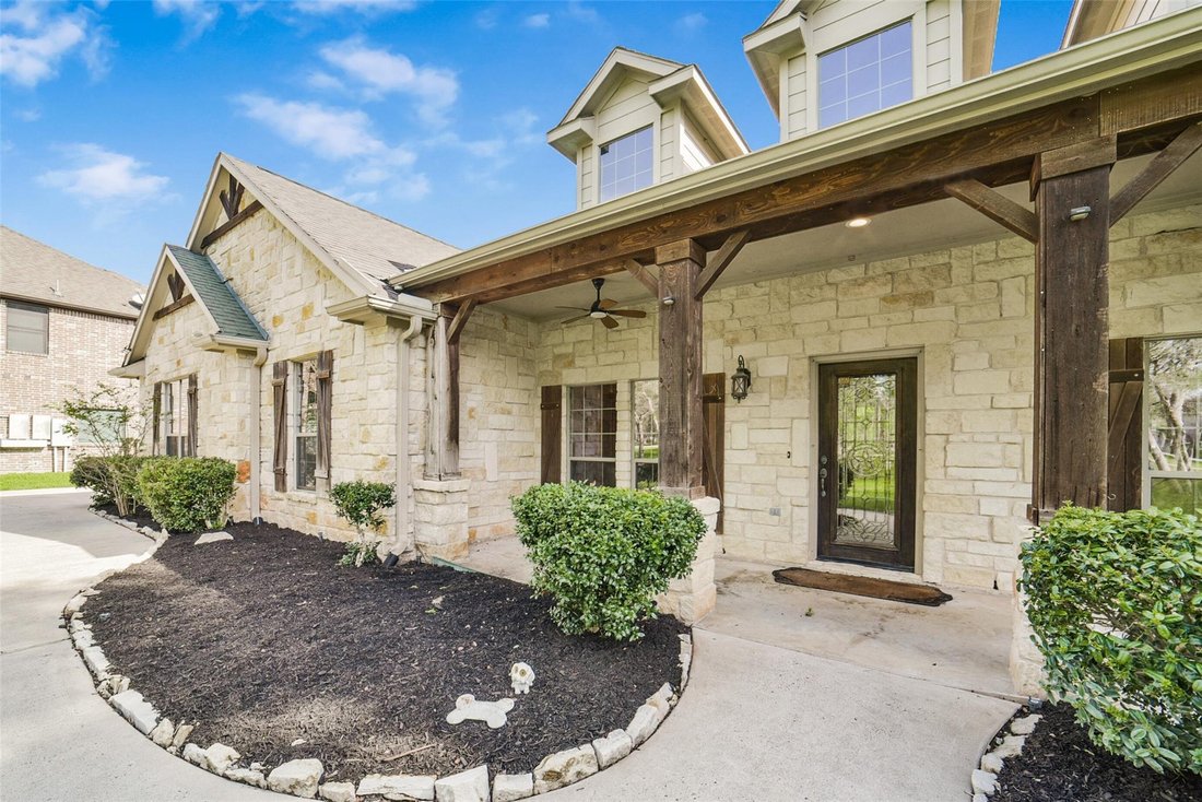House in Fulshear, Texas, United States 2 - 17611122
