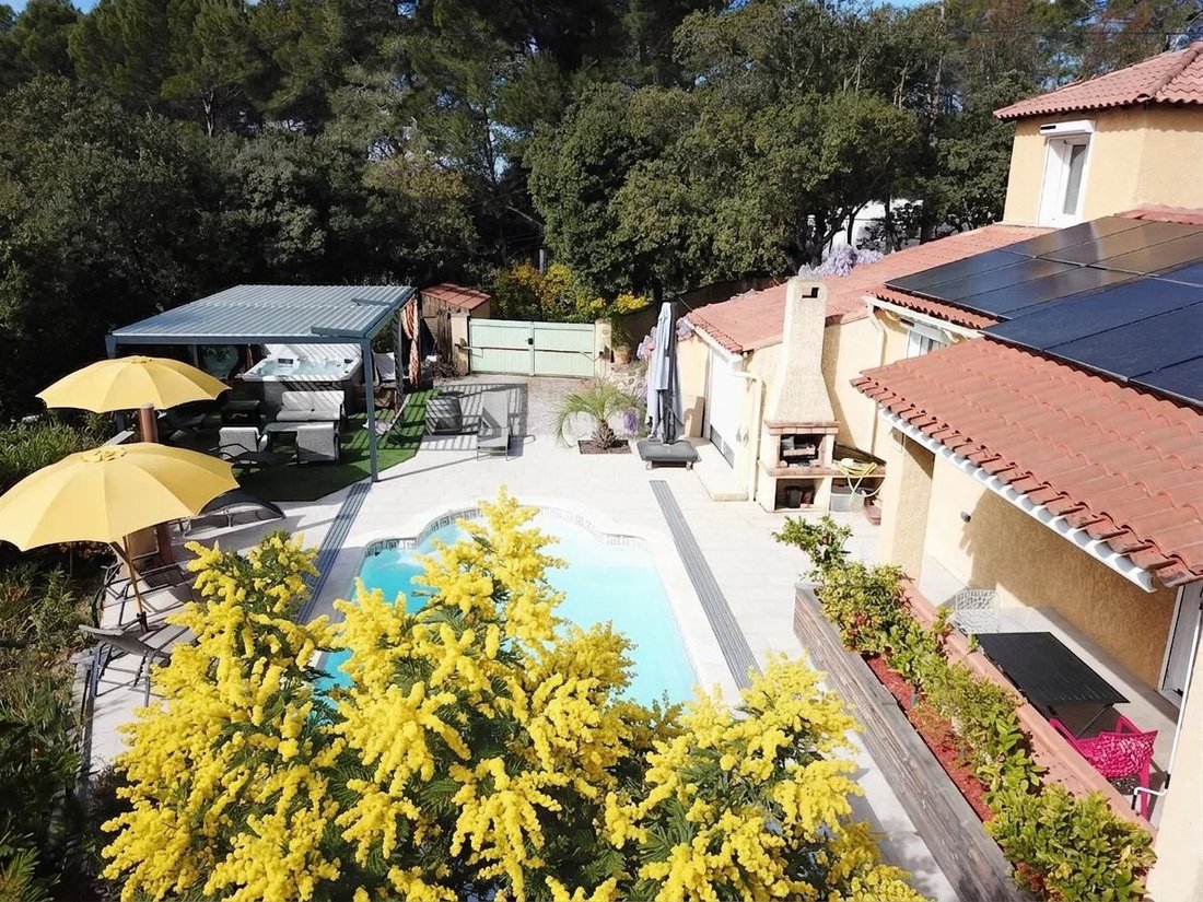 Villa in Ouest, Lorgues, France 4 - 16836919
