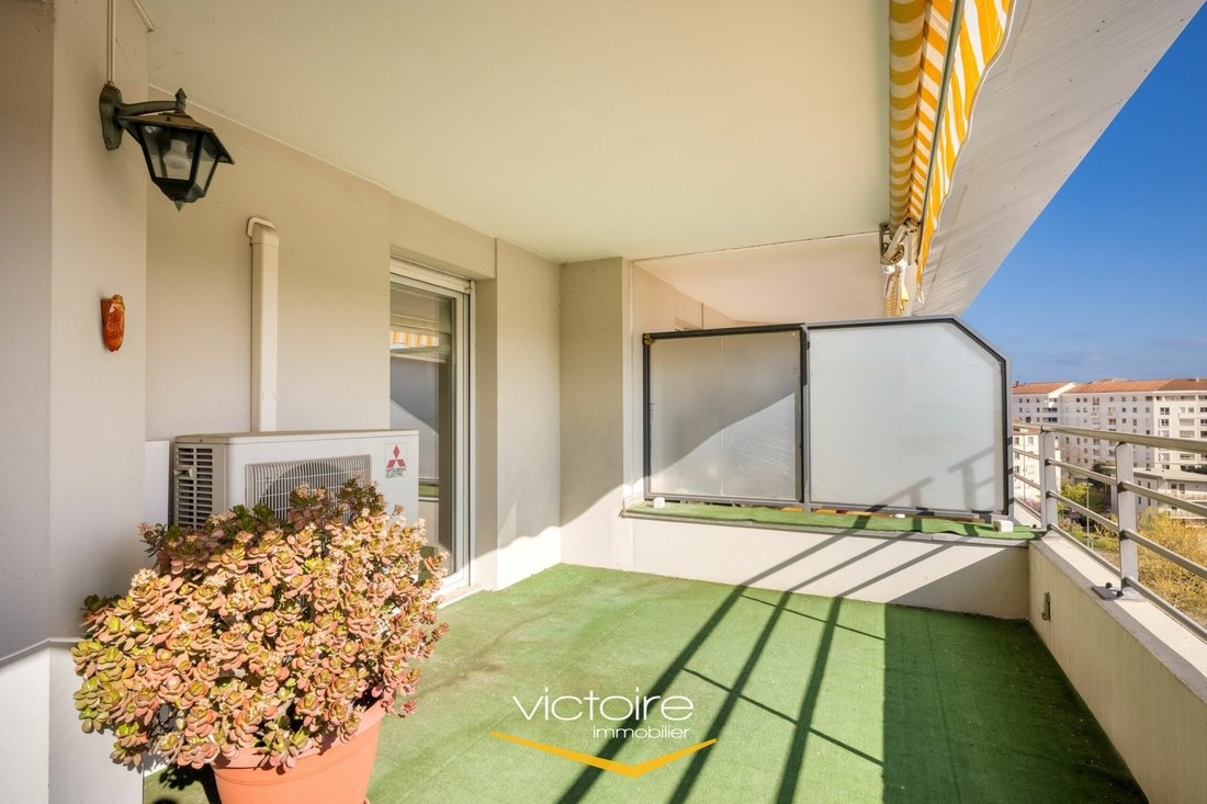 Apartment in Saint Vincent, Lyon 1er Arrondissement, Lyon 2 - 17612231