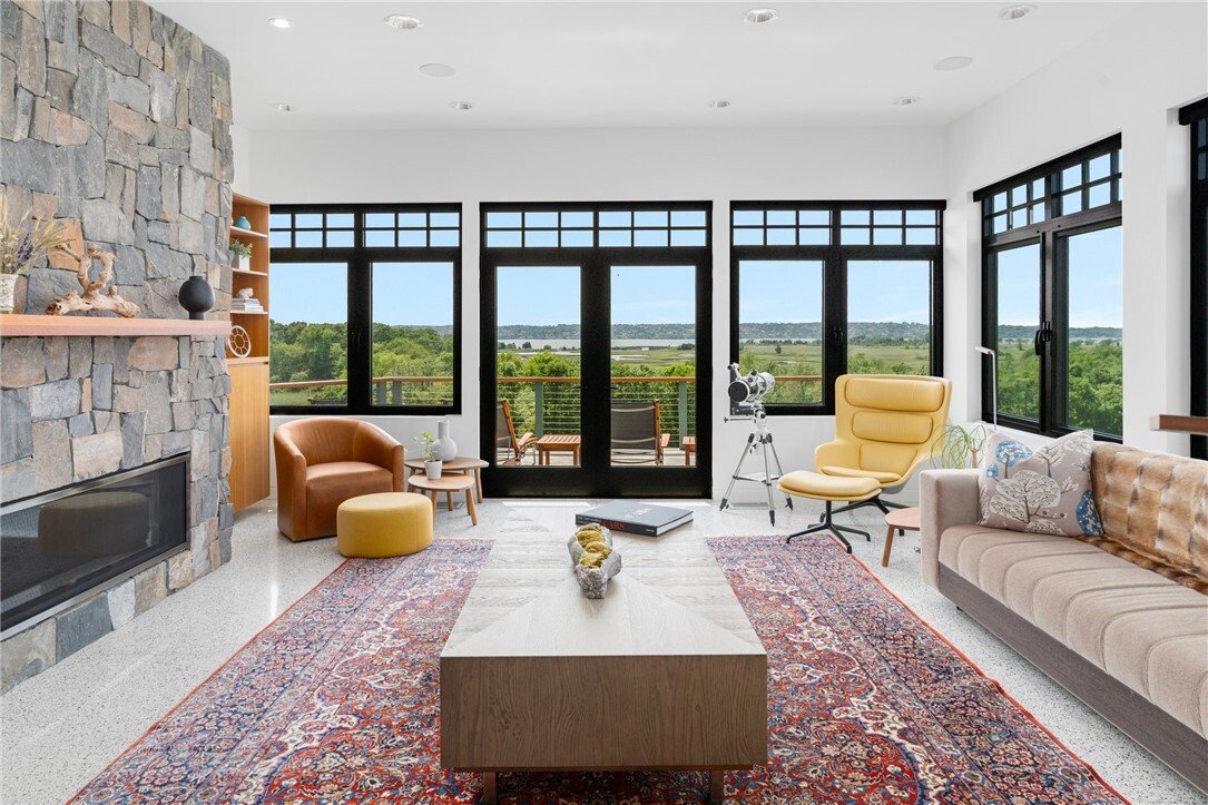 House in Tiverton, Rhode Island, United States 3 - 17599197