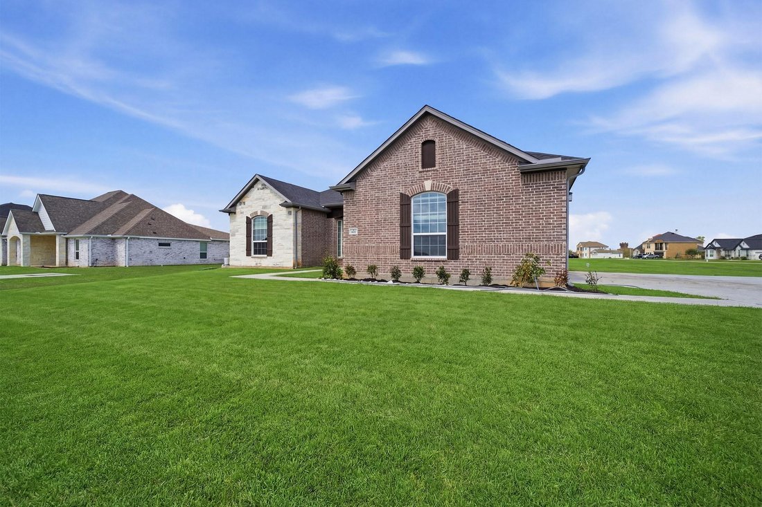 House in Rosharon, Texas, United States 4 - 17209931