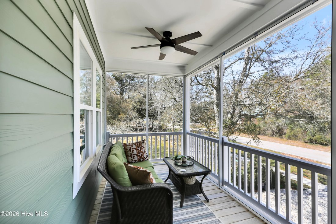 House in Oak Island, North Carolina, United States 5 - 17606282