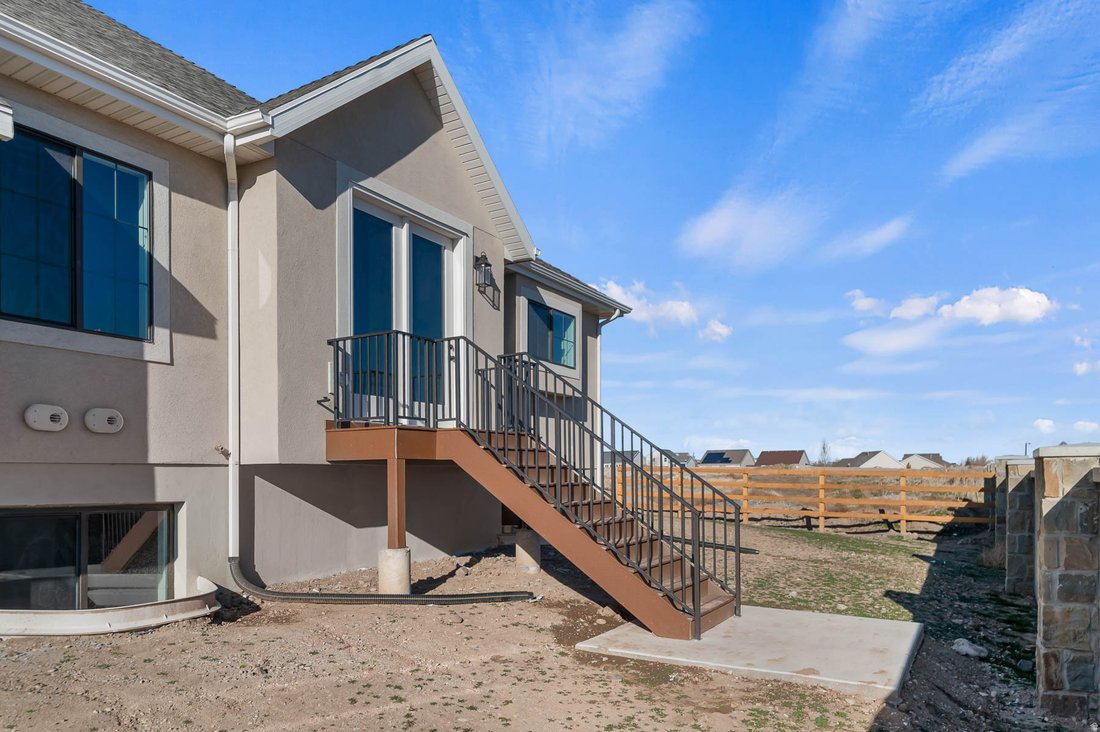 House in West Jordan, Utah, United States 3 - 17601915
