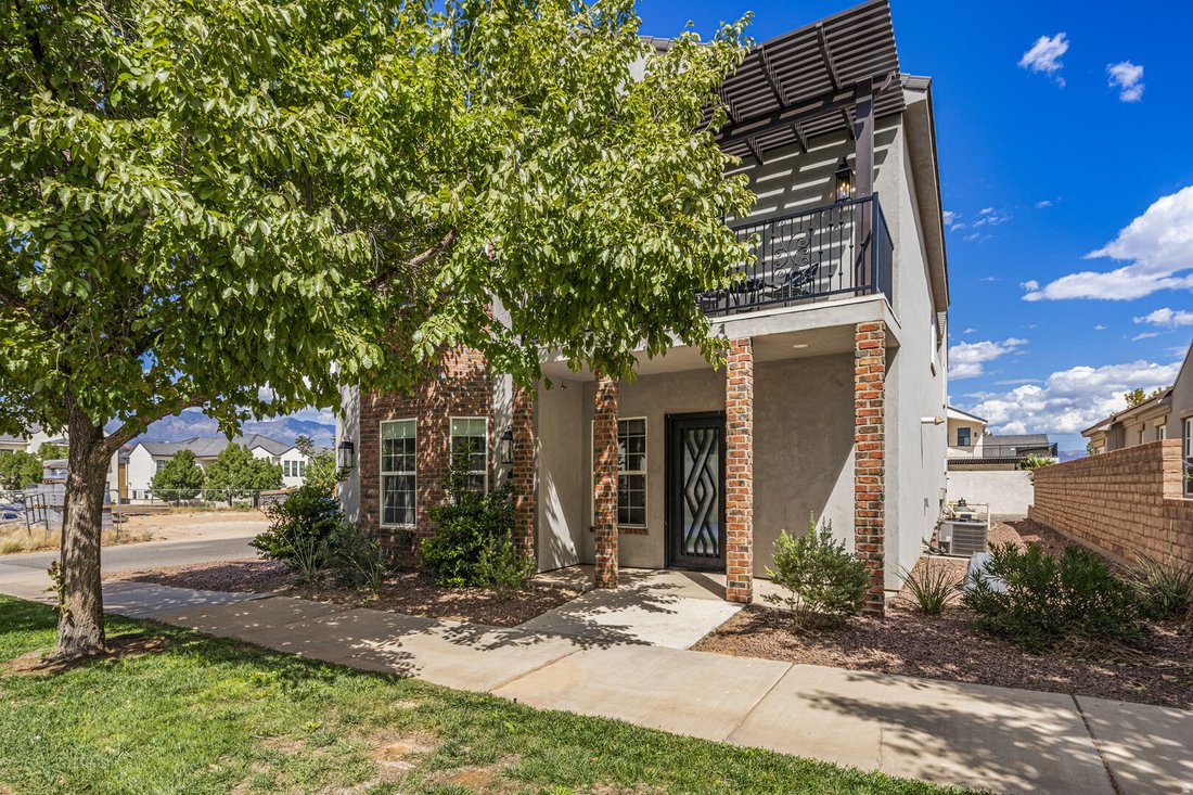 House in Hurricane, Utah, United States 1 - 17602139