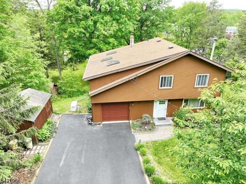 House in West Milford, New Jersey, United States 2 - 17600020