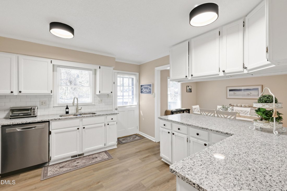 House in Raleigh, North Carolina, United States 5 - 17602833