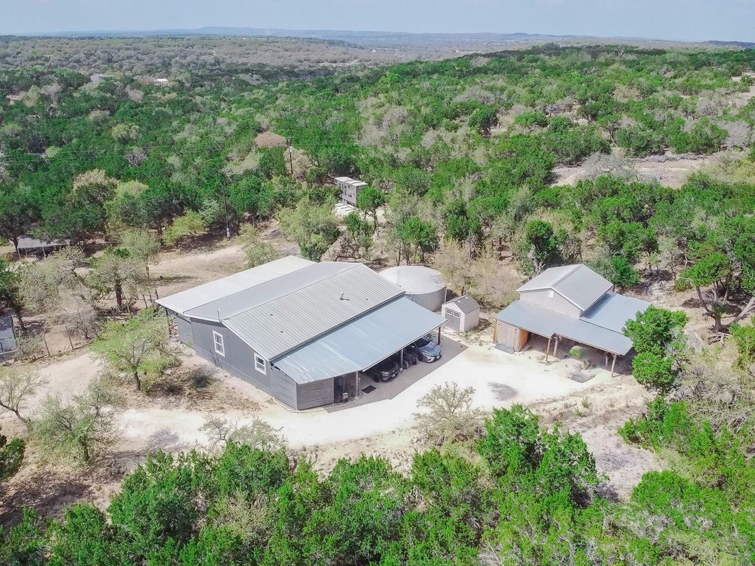 Dripping Springs, Texas, United States 3 - 17609516