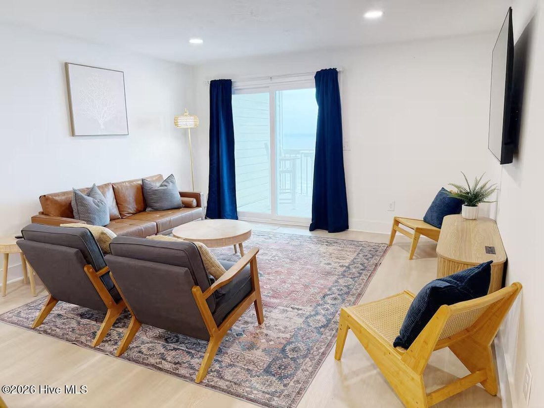 Condo in Kure Beach, North Carolina, United States 2 - 17606240