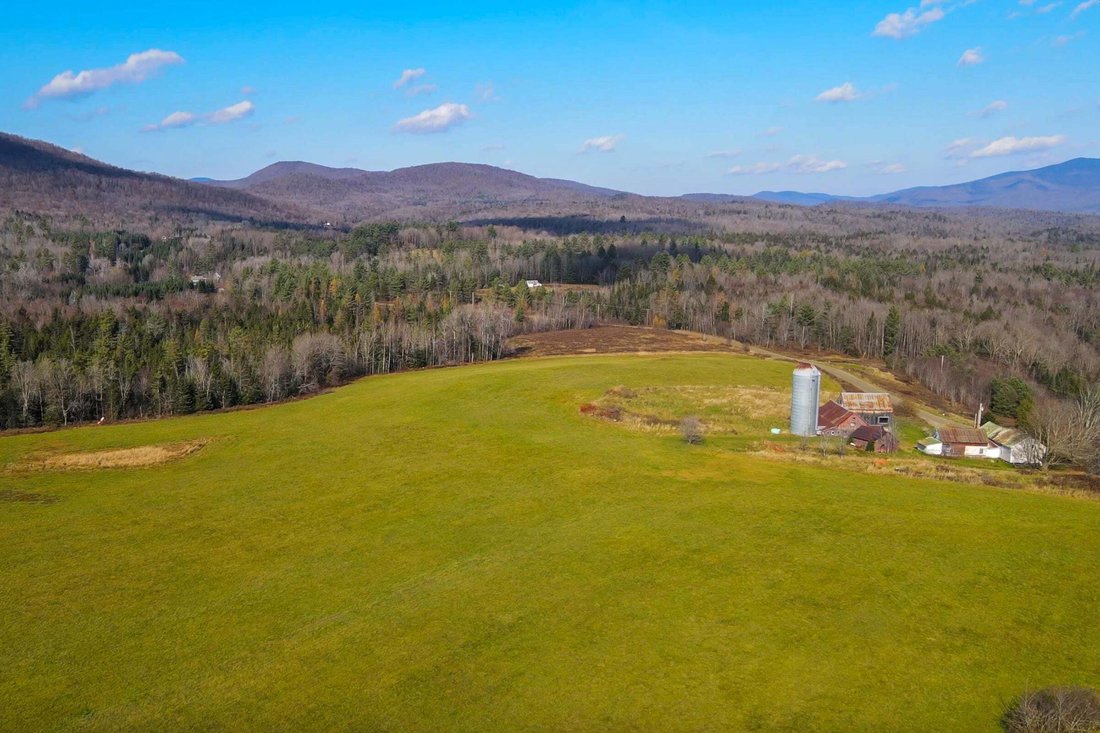 House in Johnson, Vermont, United States 1 - 17572345