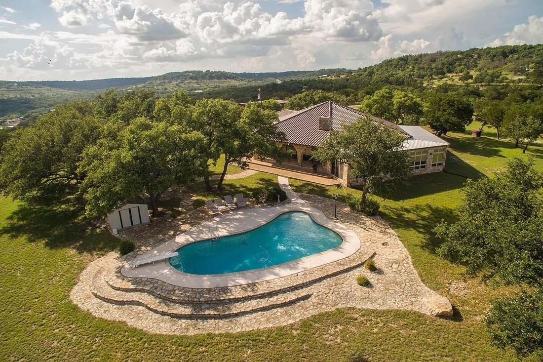 House in Wimberley, Texas, United States 2 - 17609452