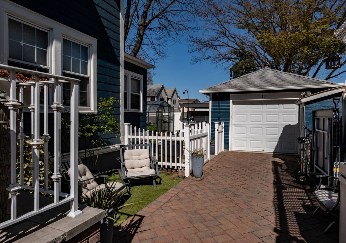 House in New York, New York, United States 2 - 17601264
