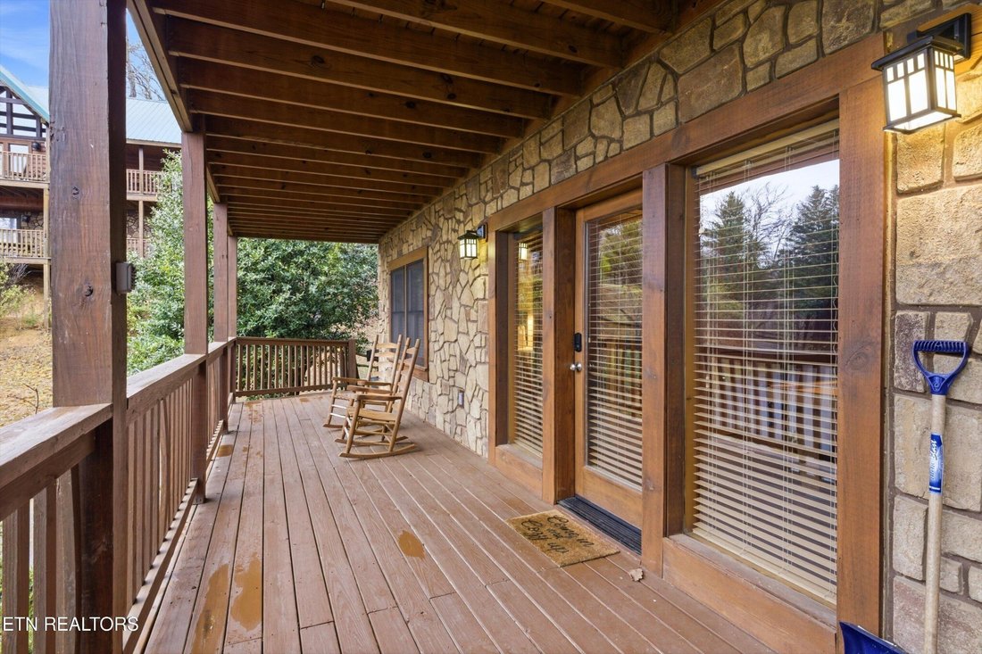House in Gatlinburg, Tennessee, United States 4 - 17607296