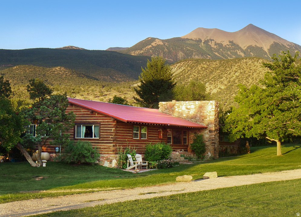 House in Moab, Utah, United States 2 - 17602086