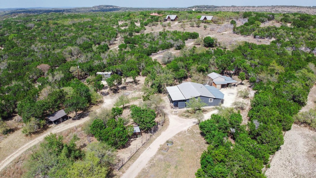 Dripping Springs, Texas, United States 1 - 17609516
