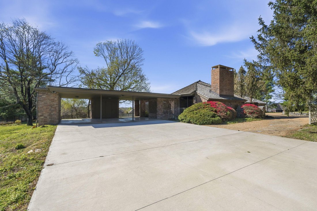 House in Springfield, Missouri, United States 5 - 17598535